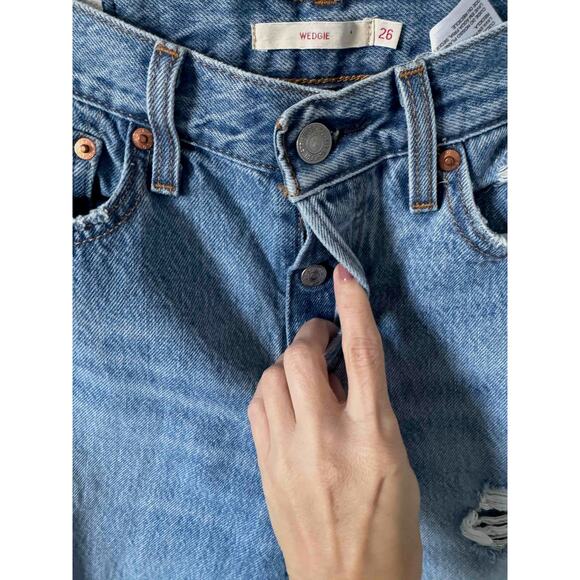 Levi's Vintage 90s Wedgie Distressed Denim Jeans Blue Size 26 - Picture 5 of 10
